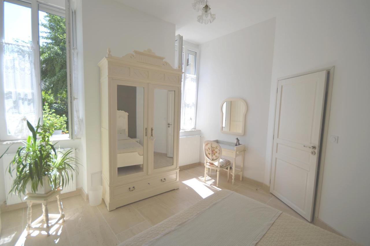 Chambre D'Hotes A Toul Centre Ville Avec Parking Prive Exterior photo